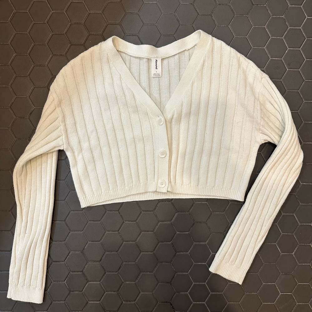 Cream Ribbed Cropped Cardigan ABOUND size L